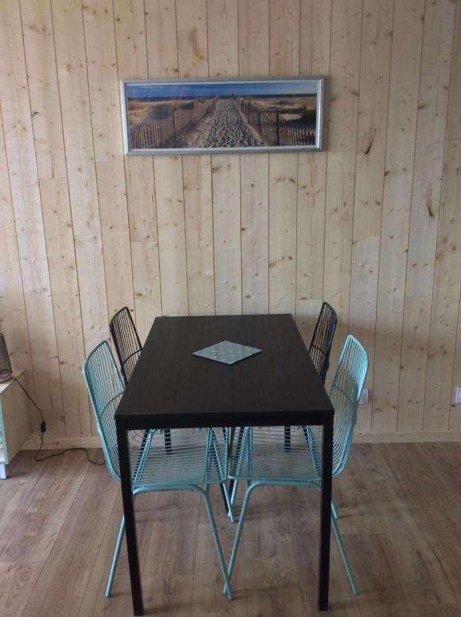 Les Obiones, Vue Laterale Mer, Fort Mahon Plage, Magnifique Studio Cabine 4P, Avec Balcon , Parking Prive Gratuit, Wifi, Classe 2 Etoiles, Exposition Plein Sud En Baie De Somme Kültér fotó
