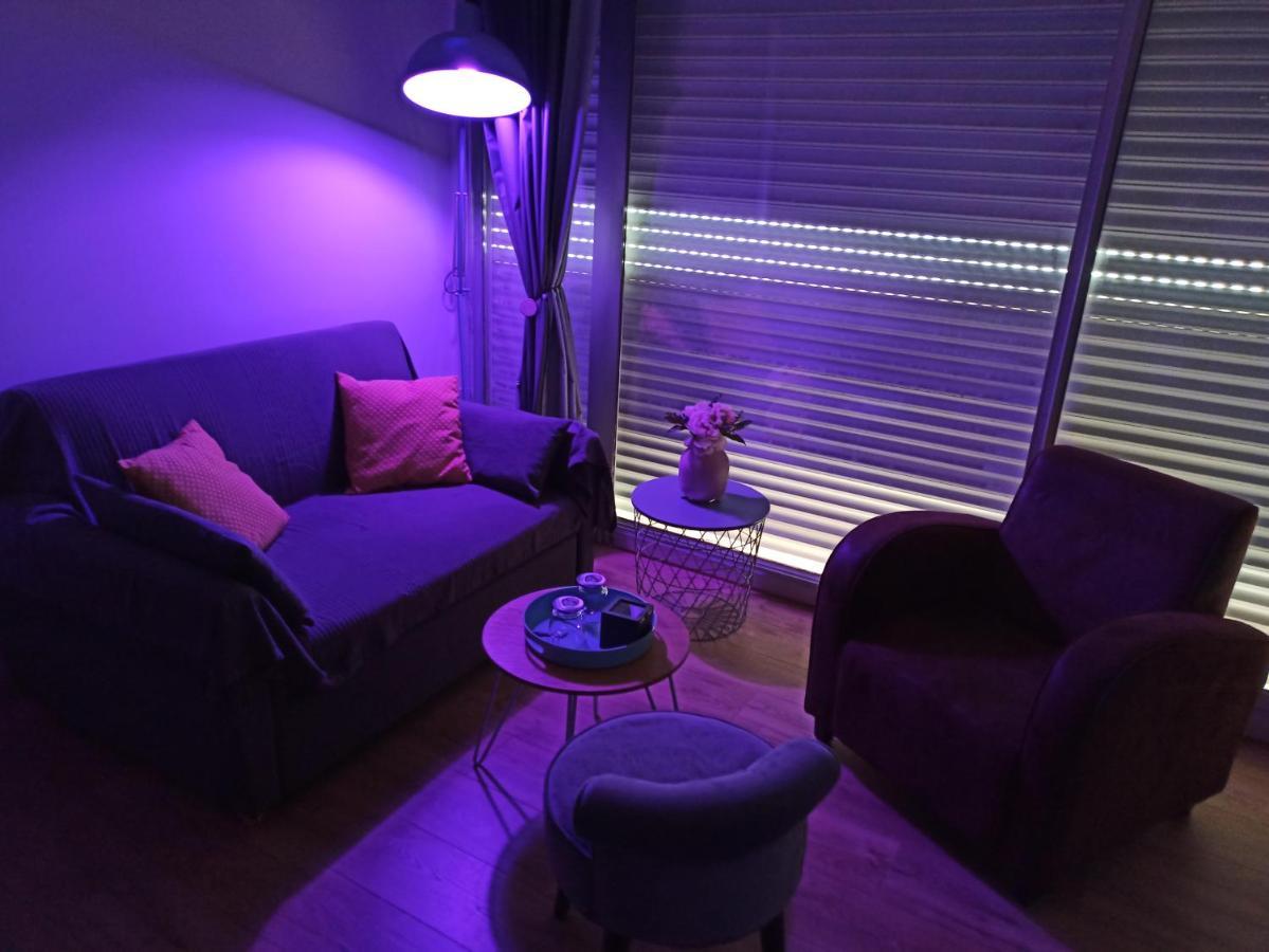 Les Obiones, Vue Laterale Mer, Fort Mahon Plage, Magnifique Studio Cabine 4P, Avec Balcon , Parking Prive Gratuit, Wifi, Classe 2 Etoiles, Exposition Plein Sud En Baie De Somme Kültér fotó